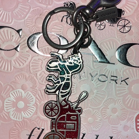 Coach keychain - Picture 4 of 4